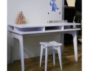 bureau pour enfant-city